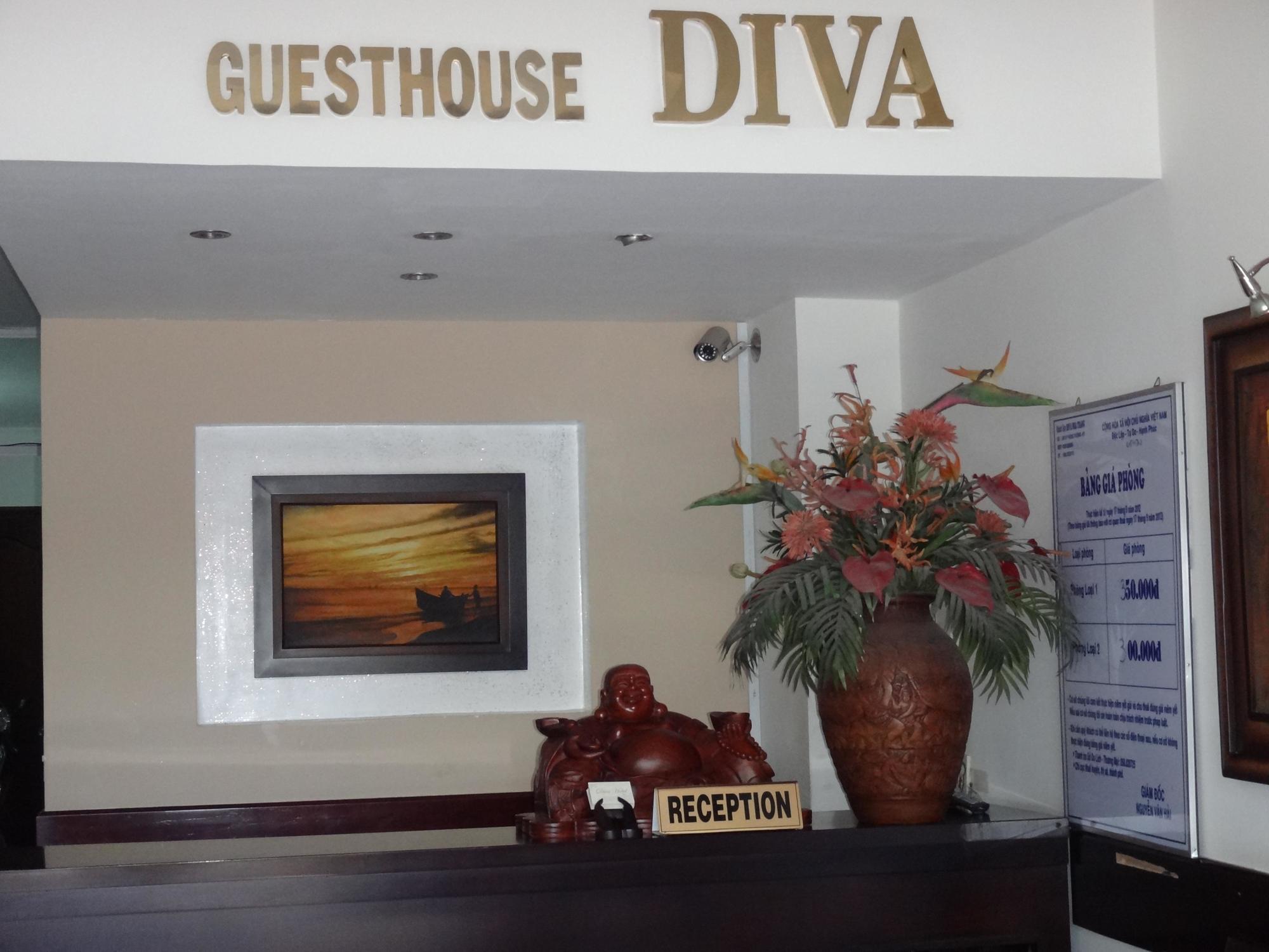 Diva Guesthouse Nha Trang Exterior photo